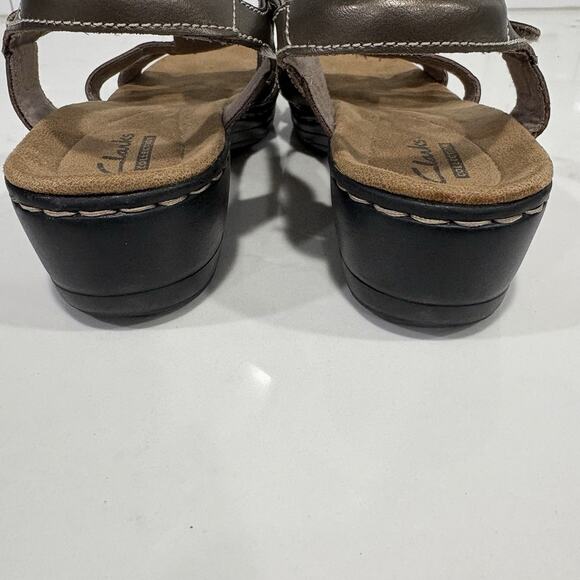 Clarks | Sandals Hayla Flute Pewter Metallic Leather Wedge Heel Comfort- 7.5 - Picture 8 of 10